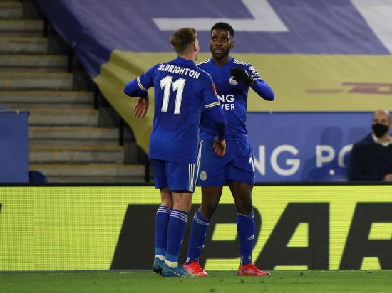 Two-goal Kelechi Iheanacho helps Leicester past United and into FA Cup semis