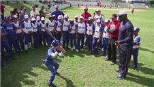 Former MLB stars bring baseball diplomacy to Cuba