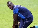 Mario Balotelli told there's no guarantee he'll start against England in Group D opener 