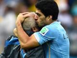  Uruguay 2 : 1 England - Suarez puts England on the brink 