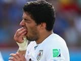  Italy 0 : 1 Uruguay - Suarez row overshadows Uruguay win 
