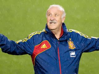  Vicente del Bosque leaves his position as Spain coach 