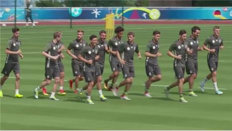 Germany prepare to face the hosts at Euro 2016