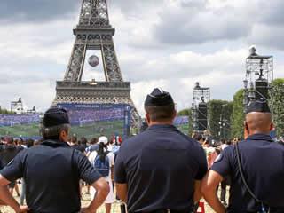  Paris to deploy 6,800 police officers for Euro 2016 final 