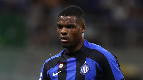 Transfer news and rumours LIVE: Chelsea to move for Inter star Dumfries