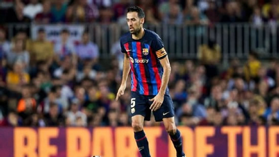 Barcelona hope to sign Sergio Busquets replacement in January - sources