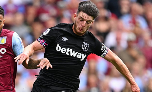 Arsenal weigh up joining battle for West Ham captain Declan Rice