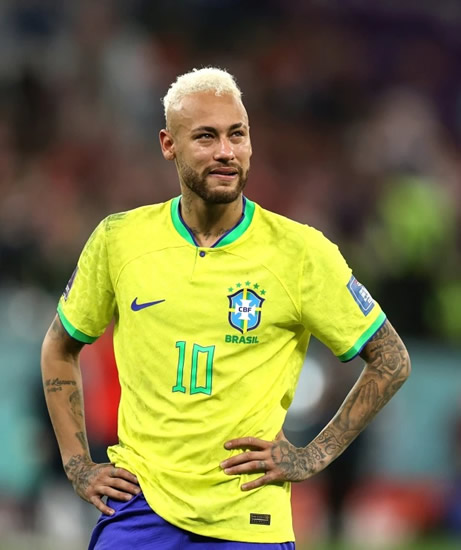 Neymar shares private WhatsApp messages from Brazil team-mates without their permission after World Cup KO
