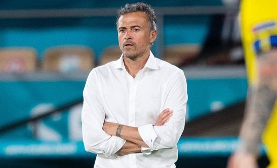 Former Spain coach Luis Enrique announces club football return