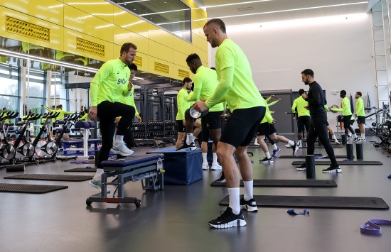 BACK IN A HARRY Harry Kane looking ‘very well’ in Spurs training after World Cup return as Conte insists he will forget penalty horror