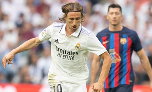 Real Madrid midfielder Modric wanted by Ronaldo's Al Nassr