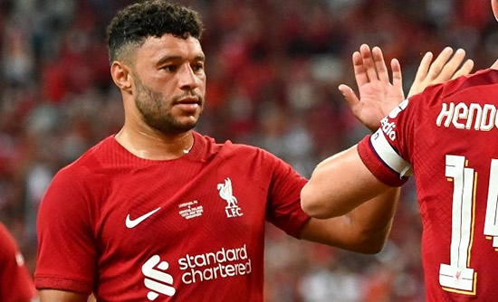Alex Oxlade-Chamberlain ponders leaving Liverpool in January