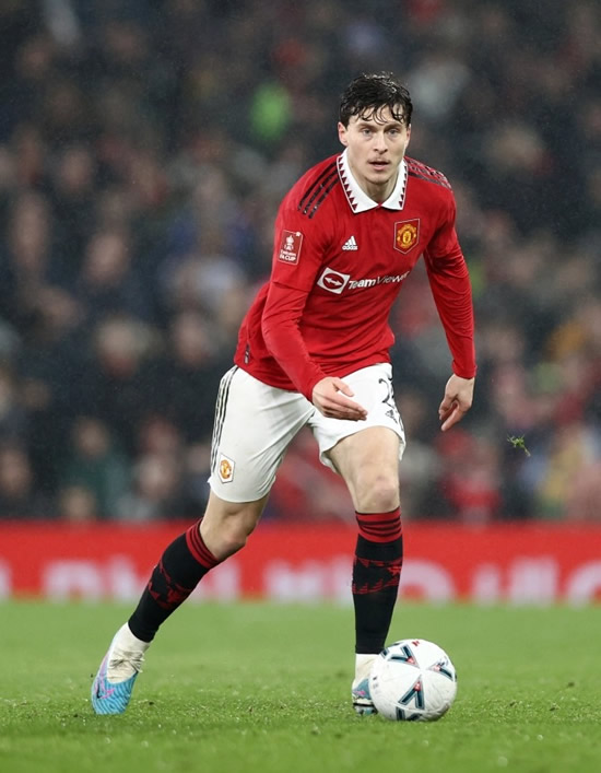 LIN FOR THE WIN Man Utd star Victor Lindelof wanted by Inter Milan as they line up transfer replacement for PSG target Milan Skriniar