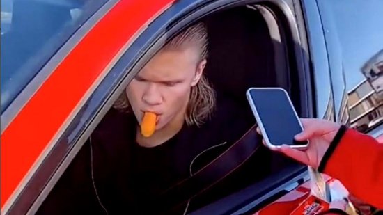 VEGGING HIS BETS Why is Erling Haaland always eating carrots? Fans in hysterics as they realise Man City star’s bizarre habit