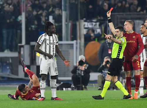 Everton flop Moise Kean sent off 40 SECONDS after being subbed on for Juventus as he kicks Roma ace Mancini