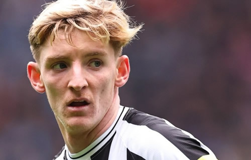 ‘It hurt me’ – Newcastle star Anthony Gordon SLAMS Everton over exit and says he was ‘massive part in keeping club up’