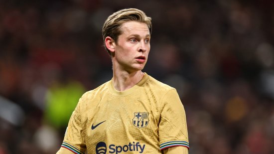 Frenkie de Jong in 'club of my dreams' message to deliver fresh blow to Man Utd transfer hopes