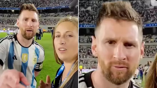 A fan meets Lionel Messi but she couldn't figure out how to take a selfie, he's so patient