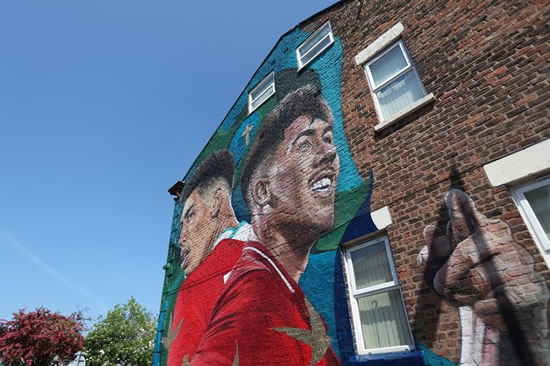 Roberto Firmino's new Liverpool mural has Everton detail that fans can't believe