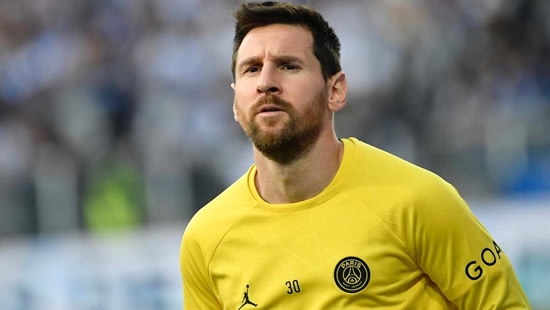 Crunch time for Barcelona! Lionel Messi sets deadline for former club to make transfer decision as he prepares to make PSG exit