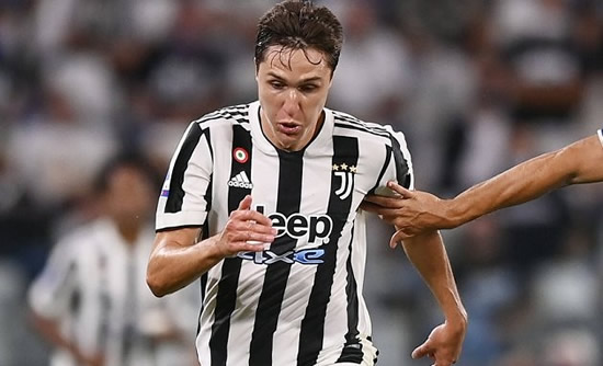 Juventus wait for Liverpool offer as Chiesa price set