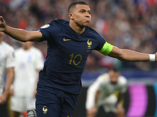 Transfer news & rumours LIVE: Kylian Mbappe told to sign new deal or leave PSG this summer