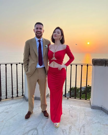 JOR THE ONE Watch Arsenal star Jorginho belt out Oasis track as he does karaoke with stunning Wag Catherine Harding on Italy holiday