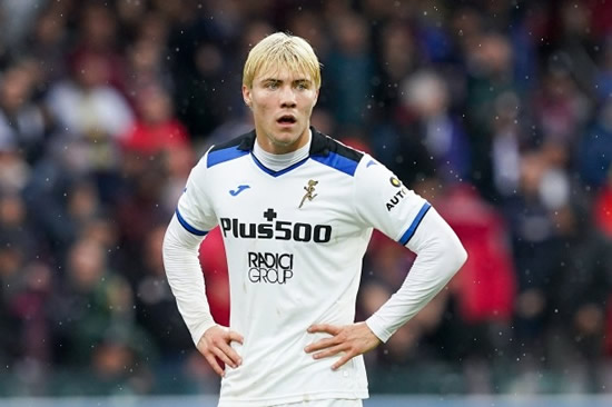 RAS HOUR Man Utd ‘agree personal terms with Rasmus Hojlund but Atalanta reject offer of THREE players in stunning swap transfer