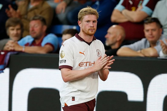 Man City delay new contract talks with Kevin De Bruyne despite only 18 months remaining