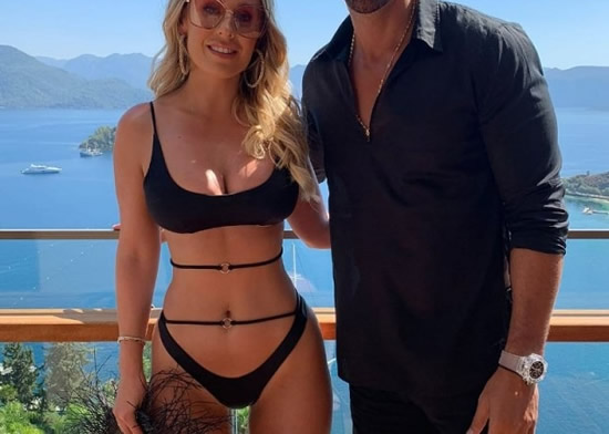 RI-OH NO Rio Ferdinand posts touching anniversary tribute to wife Kate but fans can’t get over Man Utd legend’s Instagram gaffe