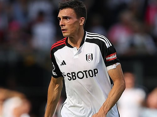Bayern Munich chief Dreesen won't rule out trying again for Fulham midfielder Palhina