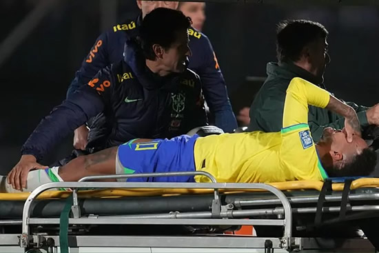 Brazil's nightmare continues as Neymar Jr. leaves game against Uruguay with knee injury