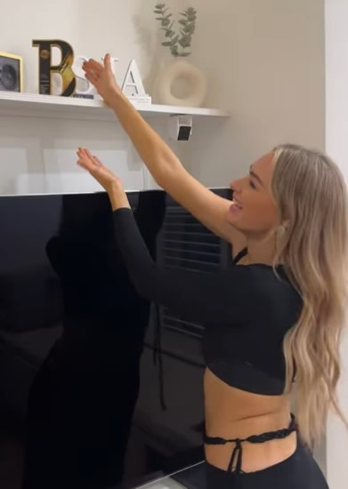 LAUR-SOME Laura Woods shows off Sports Presenter of the Year Award in daring cut-out dress as fans praise ‘amazing woman warrior’