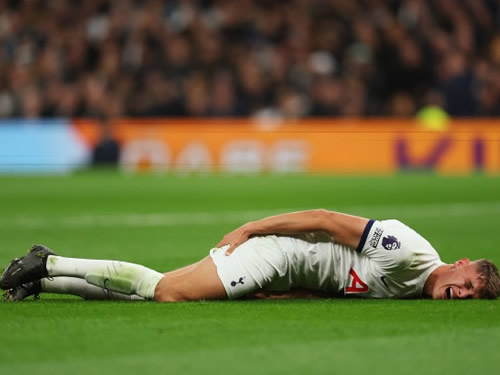 Tottenham ‘set to raid Premier League rivals in surprise transfer’ after Micky van de Ven ruled out by injury until 2024