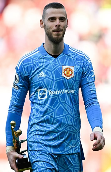 DAV THAT Unemployed ex-Man Utd star David de Gea ‘meets with SECOND TIER club’ as goalkeeper’s free transfer search continues