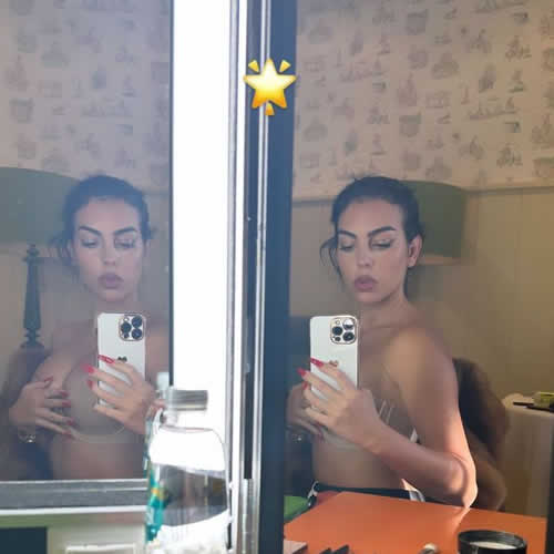 GEOR DROPPING Georgina Rodriguez poses in just a bra as Cristiano Ronaldo’s Wag treats fans to sexy mirror selfie