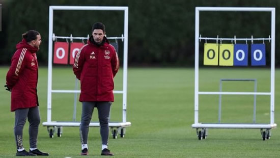Fabio Vieira out for 'weeks' as Arsenal injuries mount