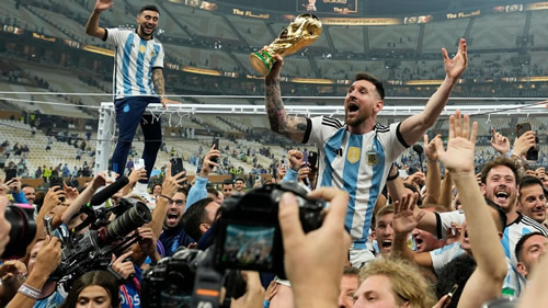 Messi on World Cup win: After struggles in Argentina, fans love me
