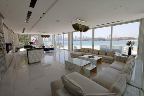 DU YOU BELIEVE IT Cristiano Ronaldo ‘buys stunning mansion on Dubai’s “Billionaire Island” worth at least £21millon’