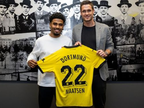 Chelsea's Maatsen joins Sancho on loan at Borussia Dortmund