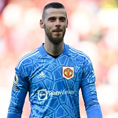 UP FOR KEEPS Man Utd legend David De Gea ‘closing in’ on return to football after six months unemployed
