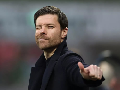 Xabi Alonso is looking to snub Liverpool in favour of a move to former club