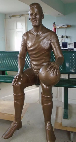 Harry Kane statue that cost over £7k is finally unveiled after years hidden in storage