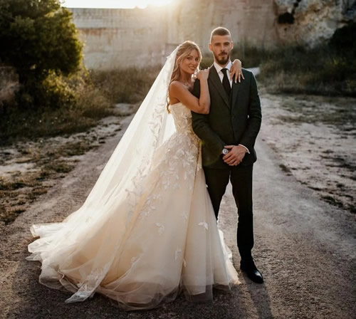 David de Gea and pop star wife Edurne’s friends and family ‘KIDNAPPED’ on wedding day.. but not all is as it seems