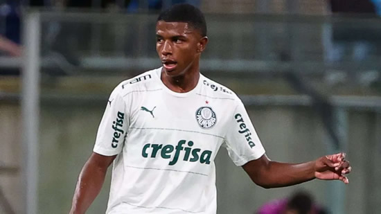 Chelsea launch structured bid for Palmeiras teen Estevao