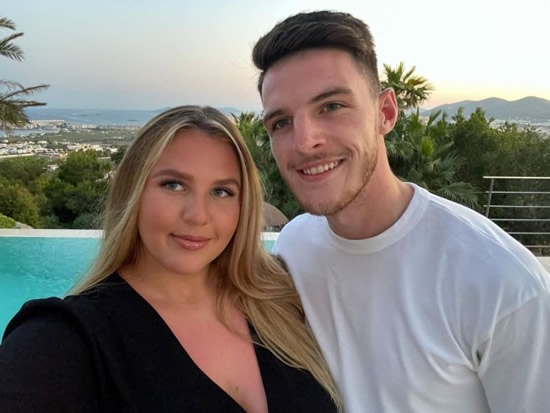 'SHE'S BEAUTIFUL' Arsenal ace Declan Rice’s girlfriend Lauren Fryer deletes all Insta pics after bullying as Love Island star defends her